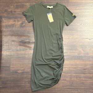 Michael Kors cinched on the side dress. NWT
Size XS